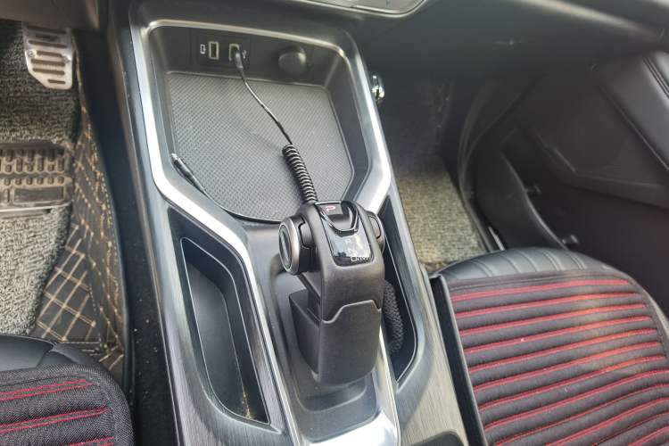 Used Haval H5 2023 2.0T Automatic 4x4 Innovation Edition – Diesel Gear Lever