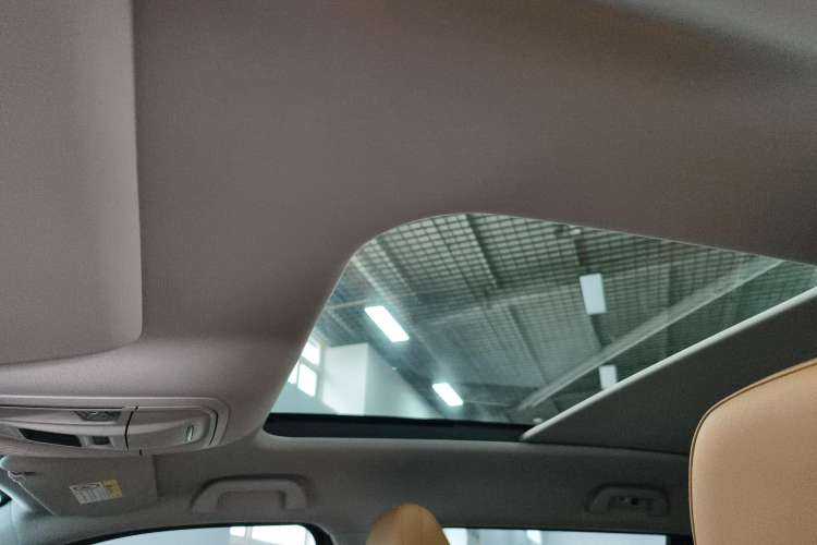 Used Haval H5 2023 2.0T Automatic All-Wheel Drive LinkedIn Gasoline Headliner
