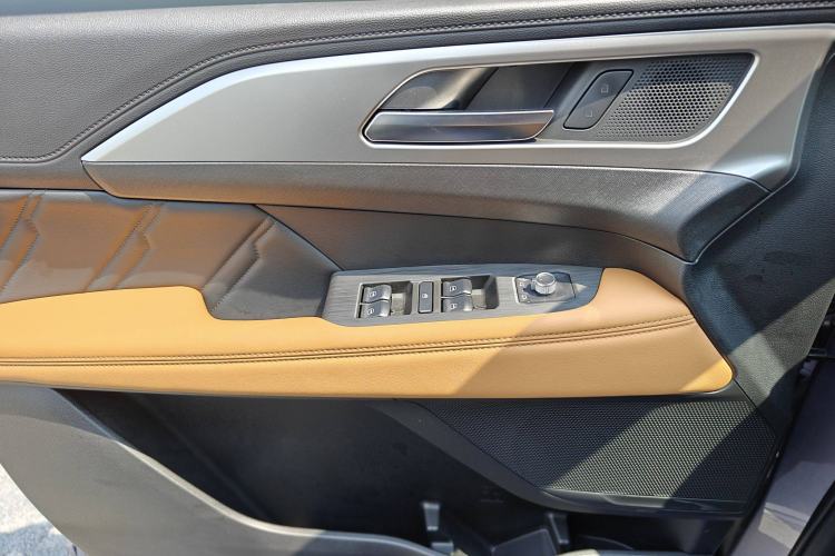 Used Haval H5 2023 2.0T Automatic Two-Wheel Drive LinkedIn Gasoline Interior 13