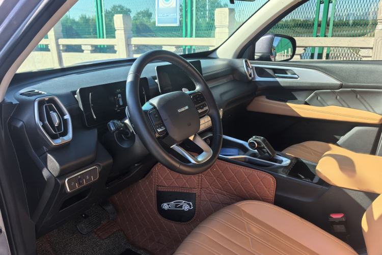 Used Haval H5 2023 2.0T Automatic All-Wheel Drive LinkedIn Gasoline Interior 2