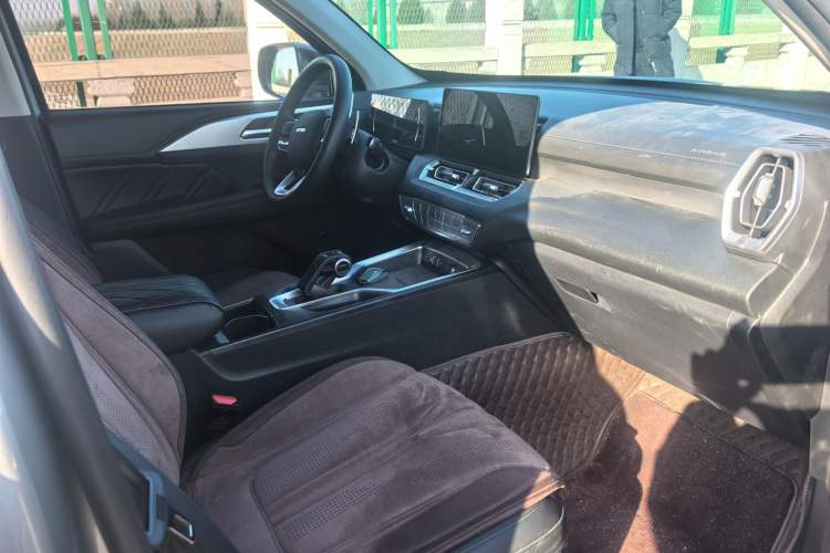 Used Haval H5 2023 2.0T Automatic All-Wheel Drive LinkedIn Gasoline Interior 5
