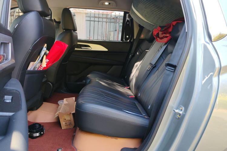 Used Haval H5 2023 2.0T Automatic Two-Wheel Drive LinkedIn Gasoline Left Rear Seat