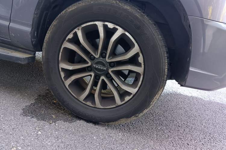 Used Haval H5 2023 2.0T Automatic Two-Wheel Drive LinkedIn Gasoline Right Front Wheel Hub