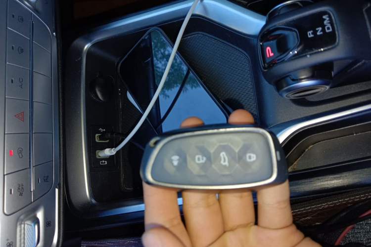 Used Haval H5 2023 2.0T Automatic Two-Wheel Drive LinkedIn Gasoline Vehicle Key