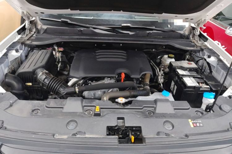Used Haval H5 2023 2.0T Automatic All-Wheel Drive LinkedIn Gasoline Engine Bay