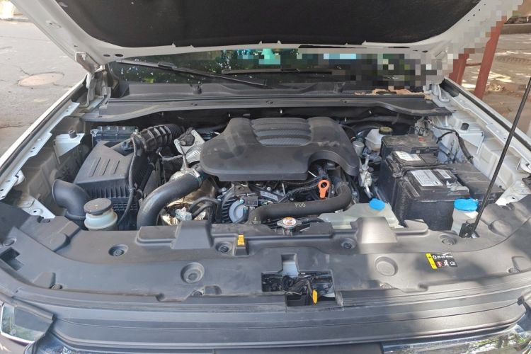 Used Haval H5 2023 2.0T Manual 4x4 Return-to-Order Custom Edition – Diesel Engine Bay