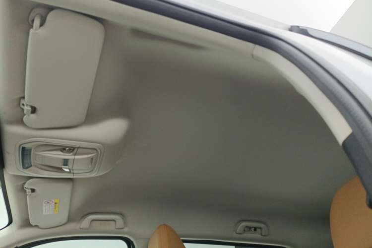 Used Haval H5 2023 2.0T Automatic Two-Wheel Drive LinkedIn Gasoline Headliner