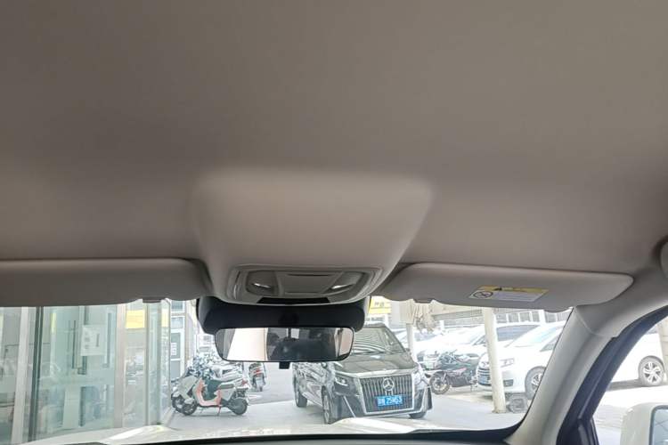 Used Haval H5 2023 2.0T Automatic All-Wheel Drive LinkedIn Gasoline Headliner