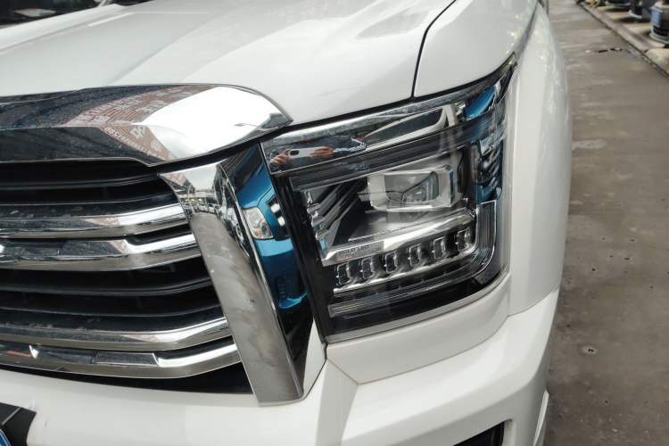 Used Haval H5 2023 2.0T Automatic 4x4 Innovation Edition – Diesel Left Front Headlight