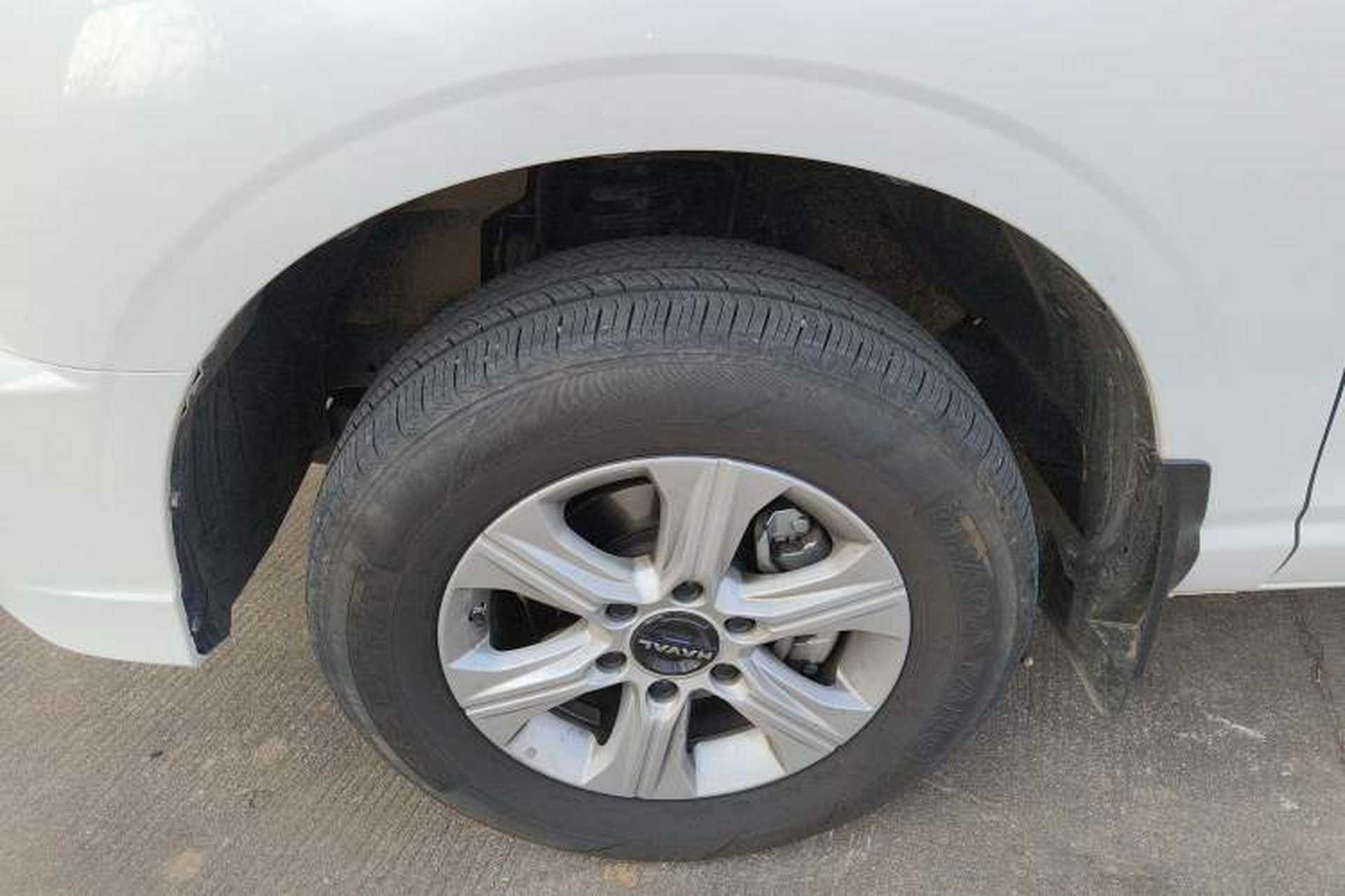 Used Haval H5 2023 2.0T Automatic 4x4 Innovation Edition – Diesel Left Front Wheel Hub