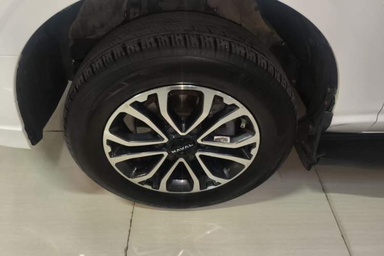 Used Haval H5 2023 2.0T Automatic All-Wheel Drive LinkedIn Gasoline Left Front Wheel Hub