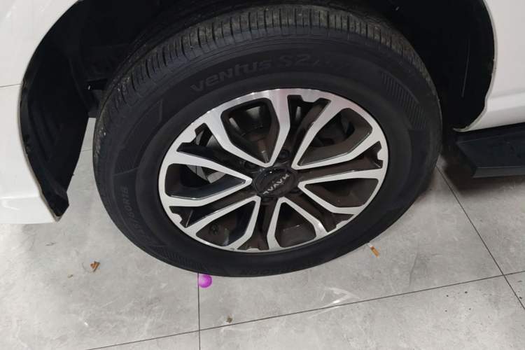Used Haval H5 2023 2.0T Automatic All-Wheel Drive LinkedIn Gasoline Left Front Wheel Hub