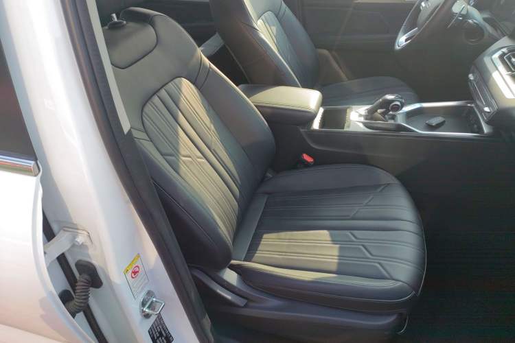 Used Haval H5 2023 2.0T Automatic All-Wheel Drive LinkedIn Gasoline Right Front Seat