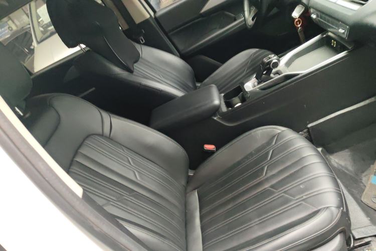 Used Haval H5 2023 2.0T Automatic 4x4 Innovation Edition – Diesel Right Front Seat