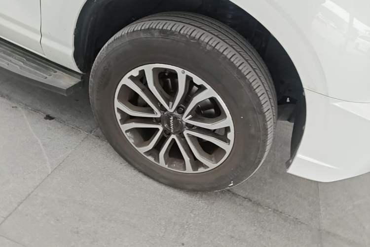 Used Haval H5 2023 2.0T Automatic All-Wheel Drive LinkedIn Gasoline Right Front Wheel Hub