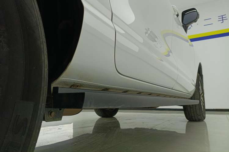Used Haval H5 2023 2.0T Automatic Two-Wheel Drive LinkedIn Gasoline Right Side Sill