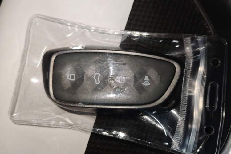 Used Haval H5 2023 2.0T Automatic All-Wheel Drive LinkedIn Gasoline Vehicle Key