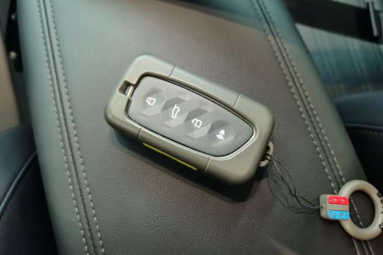 Used Haval H5 2023 2.0T Automatic Two-Wheel Drive LinkedIn Gasoline Vehicle Key