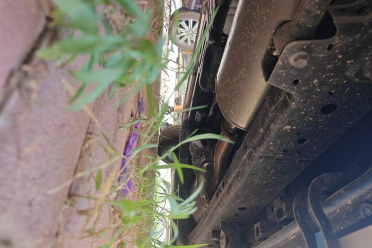 Used Haval H5 2024 2.0T Automatic All-Wheel Drive Flagship Gasoline Chassis Rear Right