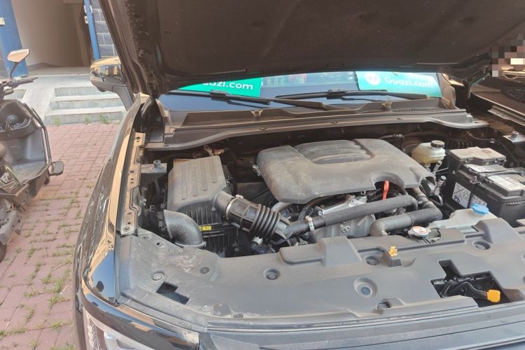 Used Haval H5 2024 2.0T Automatic All-Wheel Drive Flagship Gasoline Engine Bay Right
