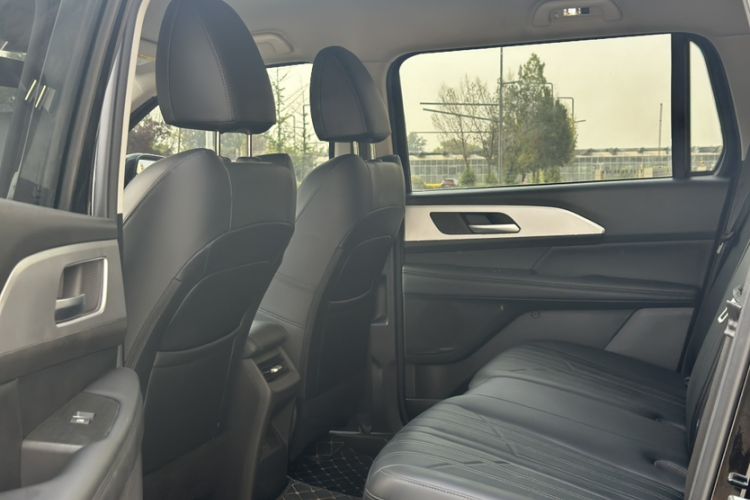 Used Haval H5 2024 2.0T Automatic All-Wheel Drive Flagship Gasoline Interior 6