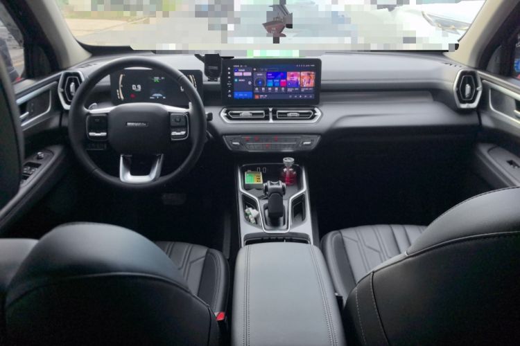 Used Haval H5 2025 2.0T Automatic All-Wheel Drive Navigation Version – Gasoline Center Console