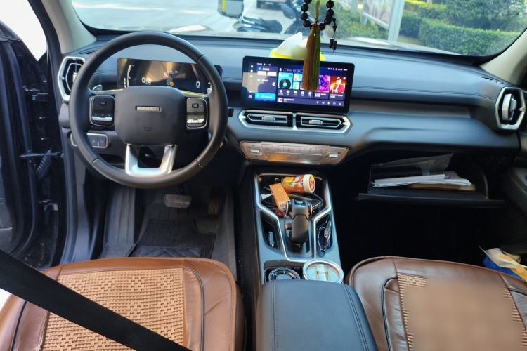 Used Haval H5 2025 2.0T Automatic All-Wheel Drive LinkedIn Edition Diesel Center Console
