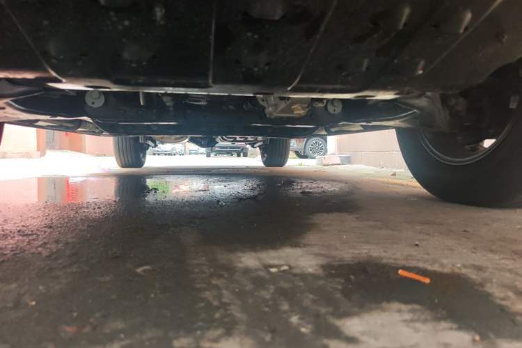 Used Haval H5 2025 2.0T Automatic All-Wheel Drive Flagship Edition Gasoline Chassis Front