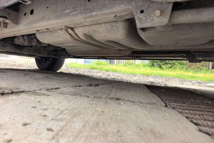 Used Haval H5 2025 2.0T Automatic All-Wheel Drive Navigation Version Diesel Chassis Rear Left