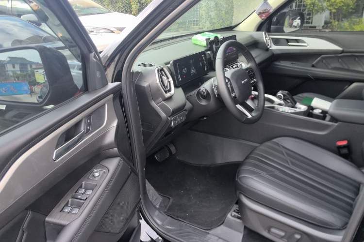Used Haval H5 2025 2.0T Automatic All-Wheel Drive Navigation Version – Gasoline Driver Seat