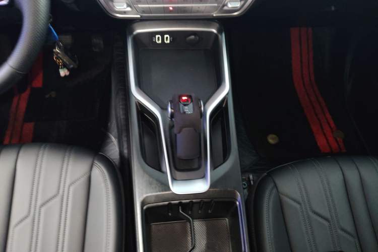 Used Haval H5 2025 2.0T Automatic All-Wheel Drive Flagship Edition Gasoline Gear Lever