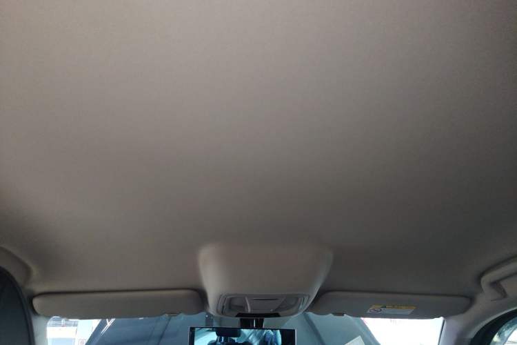 Used Haval H5 2025 2.0T Automatic All-Wheel Drive Flagship Edition Gasoline Headliner