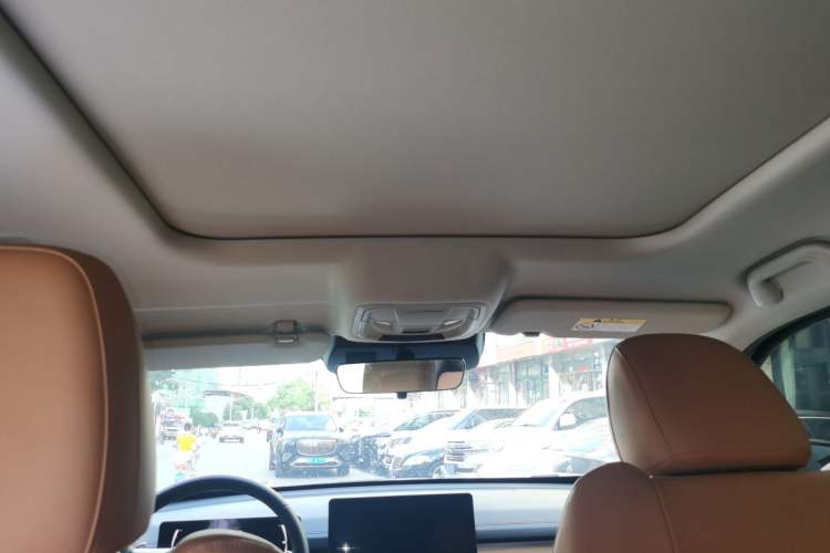 Used Haval H5 2025 2.0T Automatic All-Wheel Drive Navigation Version – Gasoline Headliner