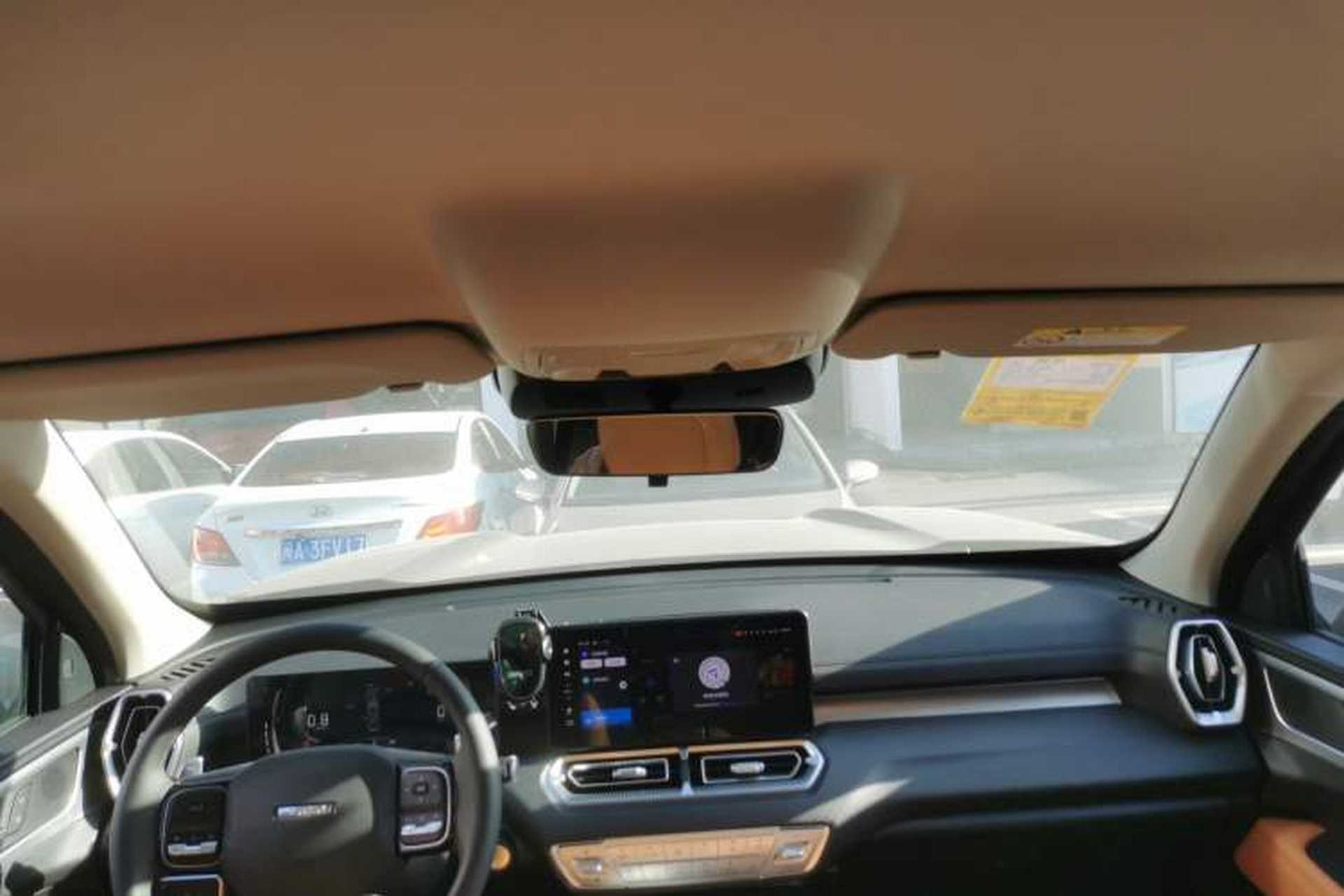 Used Haval H5 2025 2.0T Automatic All-Wheel Drive Navigation Version – Gasoline Headliner