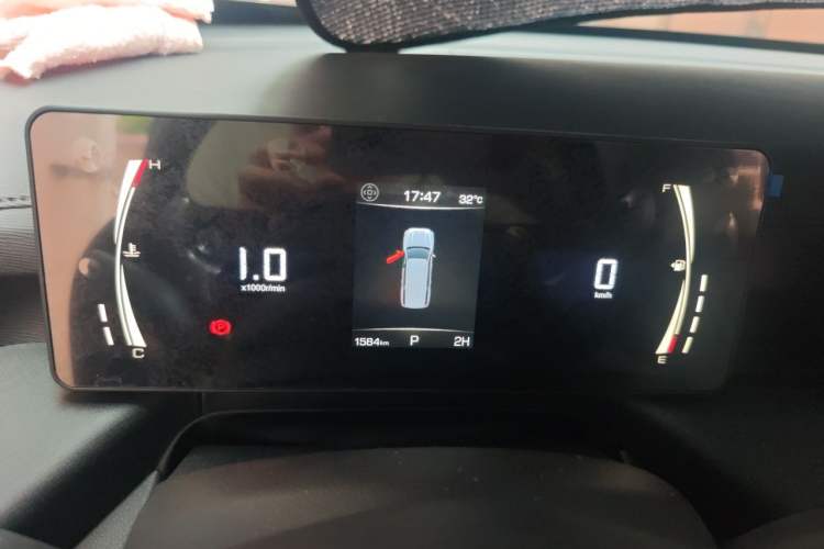 Used Haval H5 2025 2.0T Automatic All-Wheel Drive Flagship Edition Gasoline Instrument Cluster
