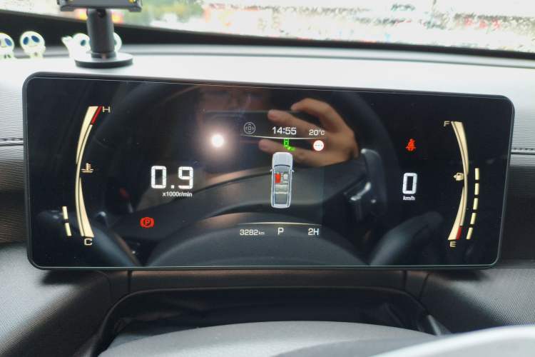 Used Haval H5 2025 2.0T Automatic All-Wheel Drive Navigation Version Diesel Instrument Cluster