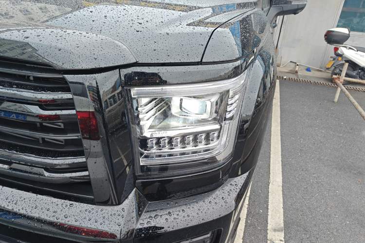 Used Haval H5 2025 2.0T Automatic All-Wheel Drive LinkedIn Edition Gasoline Left Front Headlight