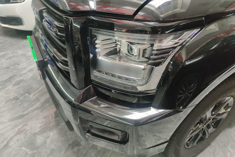 Used Haval H5 2025 2.0T Automatic All-Wheel Drive Navigation Version Diesel Left Front Headlight