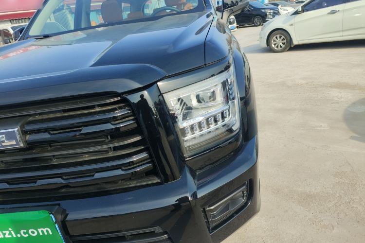Used Haval H5 2025 2.0T Automatic All-Wheel Drive Navigation Version Diesel Left Front Headlight