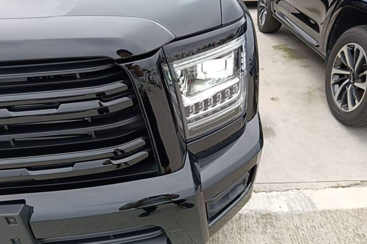 Used Haval H5 2025 2.0T Automatic All-Wheel Drive LinkedIn Edition Gasoline Left Front Headlight