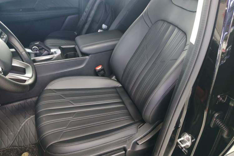 Used Haval H5 2025 2.0T Automatic All-Wheel Drive Flagship Edition Gasoline Left Front Seat