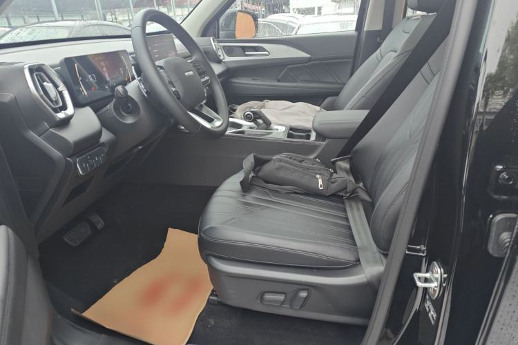 Used Haval H5 2025 2.0T Automatic All-Wheel Drive Navigation Version Diesel Left Front Seat