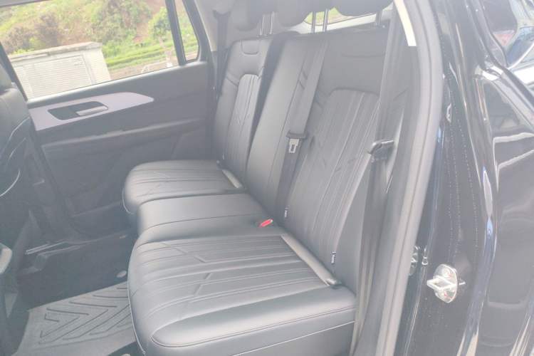 Used Haval H5 2025 2.0T Automatic All-Wheel Drive Navigation Version – Gasoline Left Rear Seat