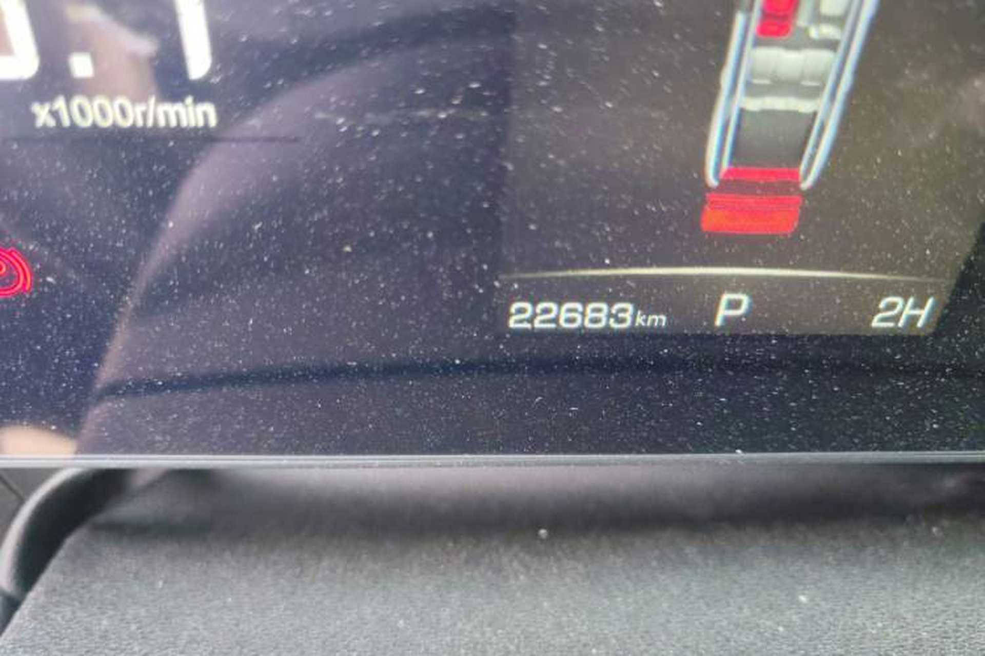 Used Haval H5 2025 2.0T Automatic All-Wheel Drive Navigation Version Diesel Odometer Close Up