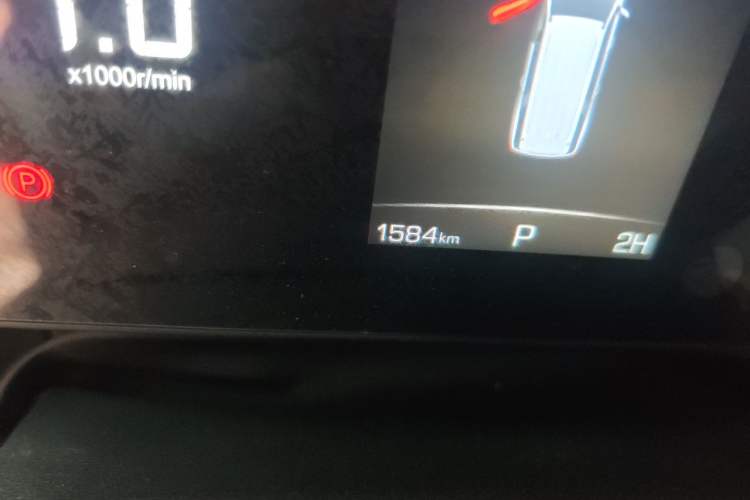 Used Haval H5 2025 2.0T Automatic All-Wheel Drive Flagship Edition Gasoline Odometer Close Up