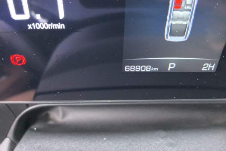 Used Haval H5 2025 2.0T Automatic All-Wheel Drive Navigation Version Diesel Odometer Close Up