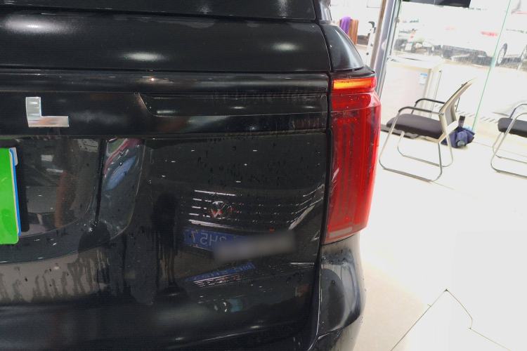 Used Haval H5 2025 2.0T Automatic All-Wheel Drive Navigation Version Diesel Right Rear Taillight