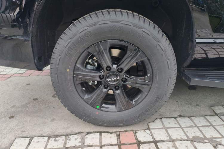 Used Haval H5 2025 2.0T Automatic All-Wheel Drive Navigation Version – Gasoline Right Rear Wheel Hub