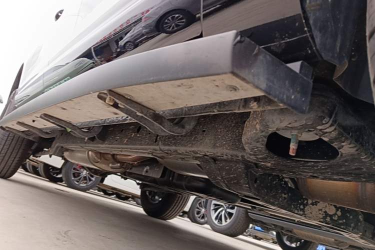 Used Haval H5 2025 2.0T Automatic All-Wheel Drive LinkedIn Edition Gasoline Right Side Sill