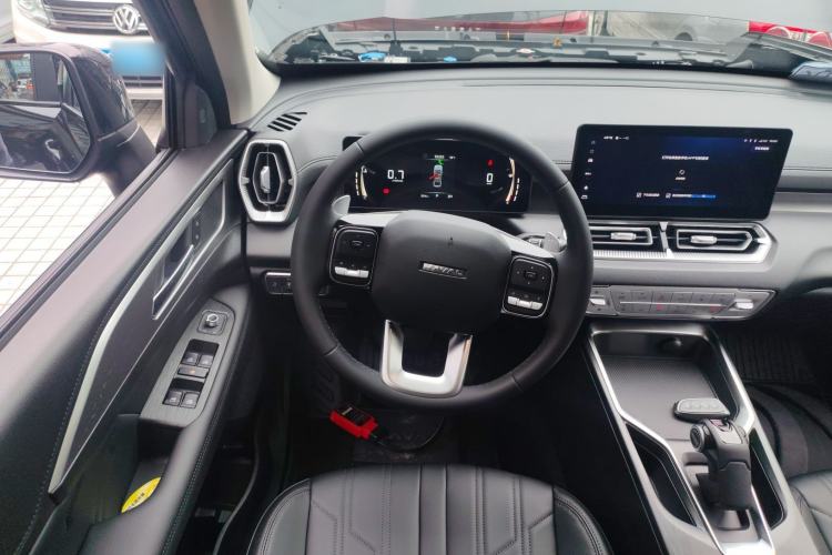 Used Haval H5 2025 2.0T Automatic All-Wheel Drive Navigation Version – Gasoline Steering Wheel